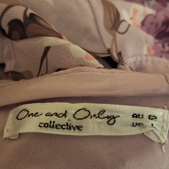 ONE AND ONLY- FLORAL PRINT RUFFLE SLEEVED DRESS SIZE L. NWOT - Picture 7 of 9